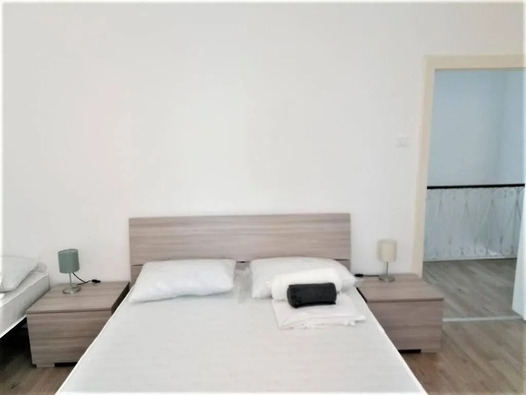 Sunrise20Mt Tram Ingresso Indipendente Daire Mestre